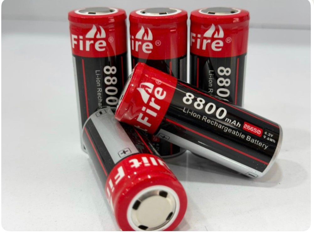 باتری لیتیوم یون 26650 سرتخت 4.2 ولت 8800میلی آمپر Qulit Fire(تکی خرید نفرمایید ارسال نداریم)